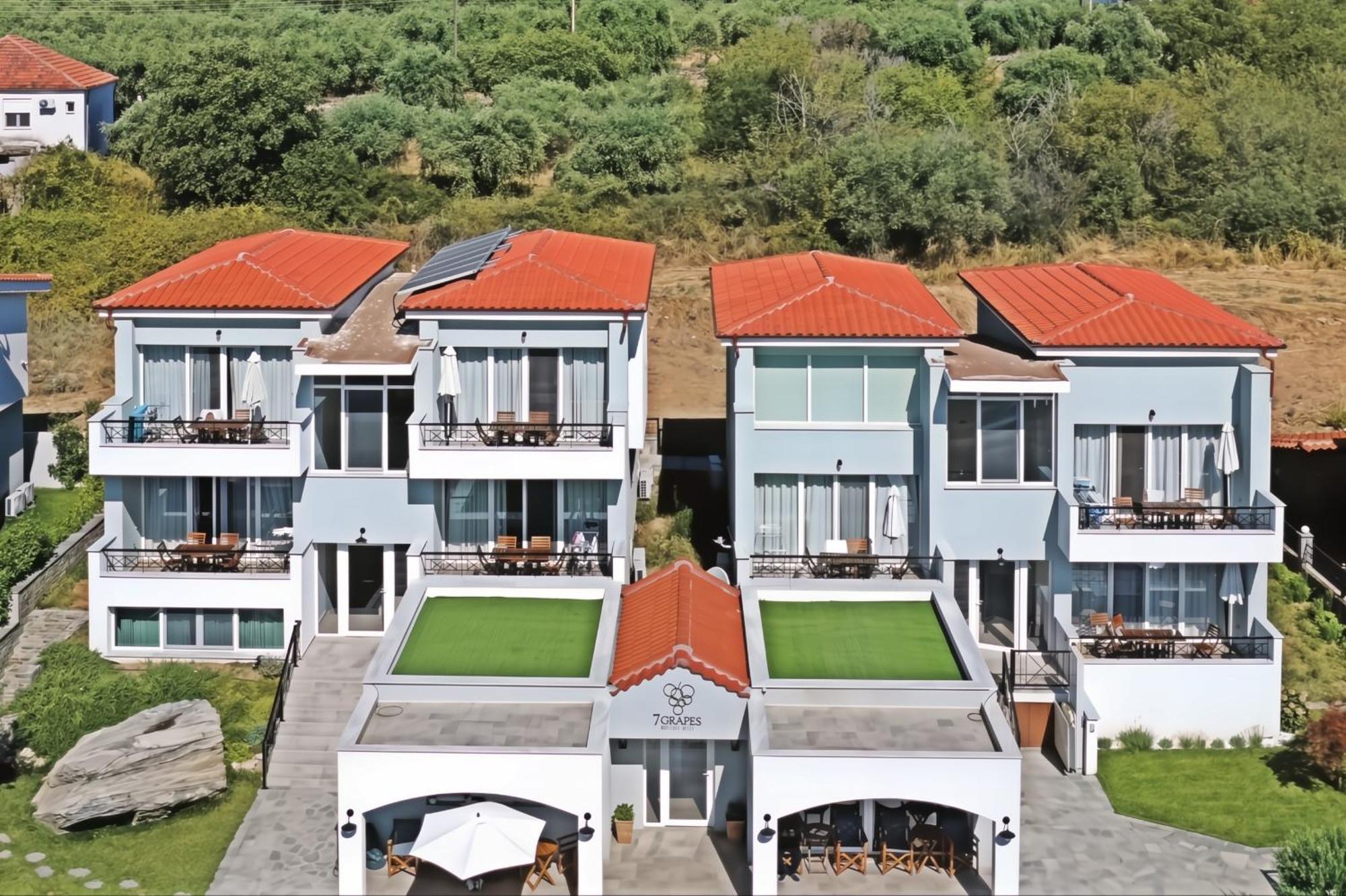 7 Grapes Aparthotel Elevtherai Exterior photo